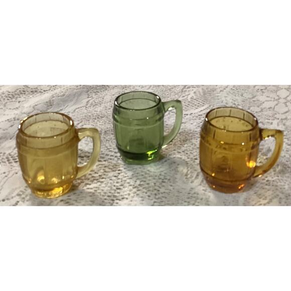 Lot of 3 Vintage Glass Whiskey Barrel Shot Glasses with Handle Miniature Mug - Picture 1 of 9